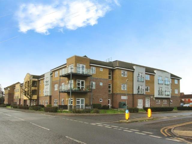 House for sale in Grove Park, Swale