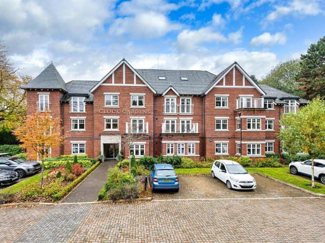 House for sale in Tettenhall, West Midlands