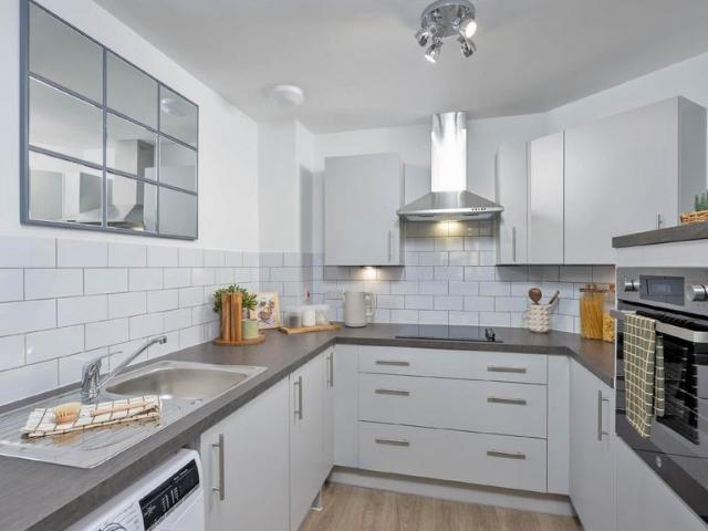 House for sale in Hertford, Colliers End