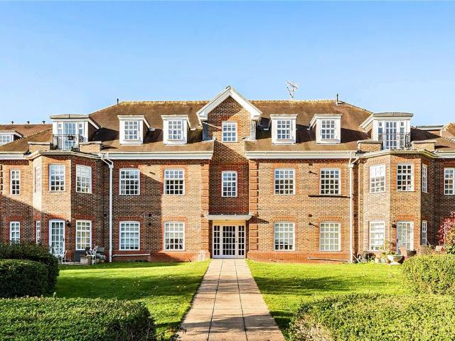 House for sale in Pouchen End, Hertfordshire