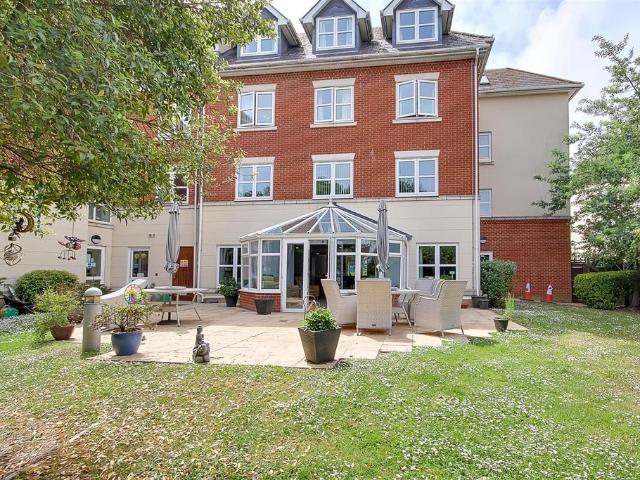 House for sale in West Worthing, Worthing