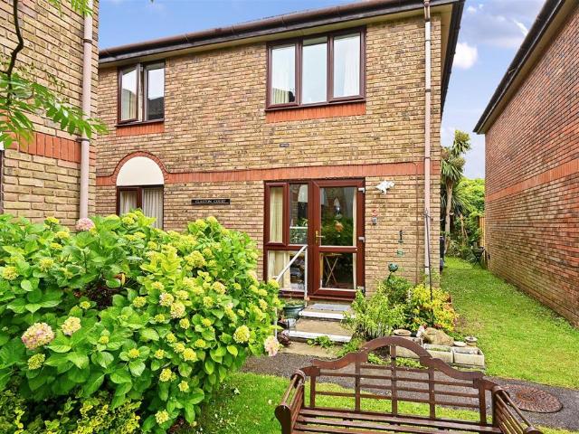 House for sale in Horsham, West Sussex