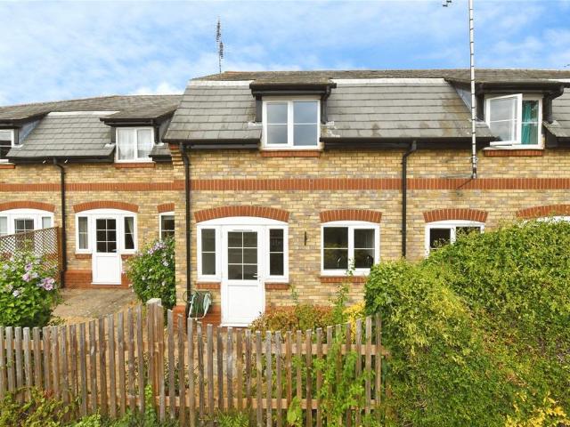 House for sale in Chipping Hill, Essex