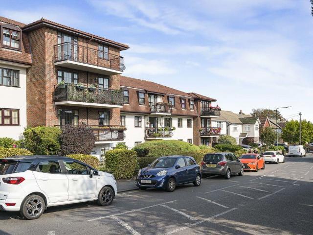 House for sale in Bridgen, Greater London