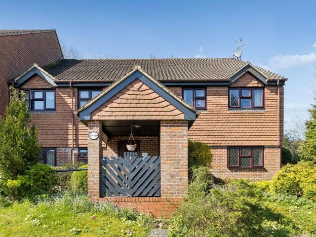House for sale in Heronsgate, Batchworth