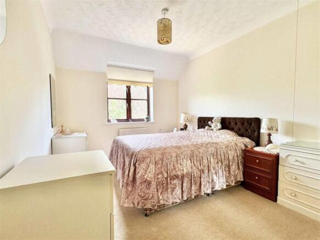 House for sale in Great Baddow, Chelmsford