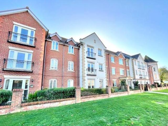 House for sale in King's Walden, Hertfordshire