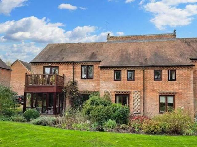 House for rent in Lyons, Greater London
