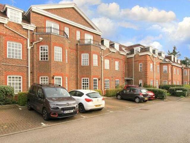 House for sale in Berkhamsted, Dacorum