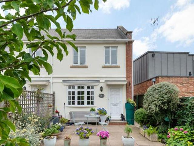 House for sale in Golden Valley, Gloucestershire
