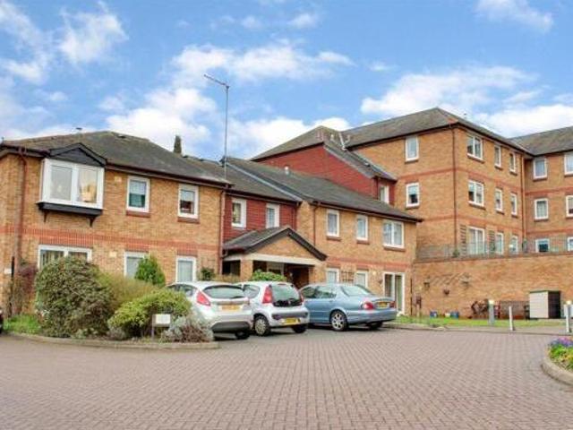 House for sale in Kings Hill, Colliers End
