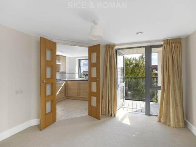 House for sale in Wallington, Greater London