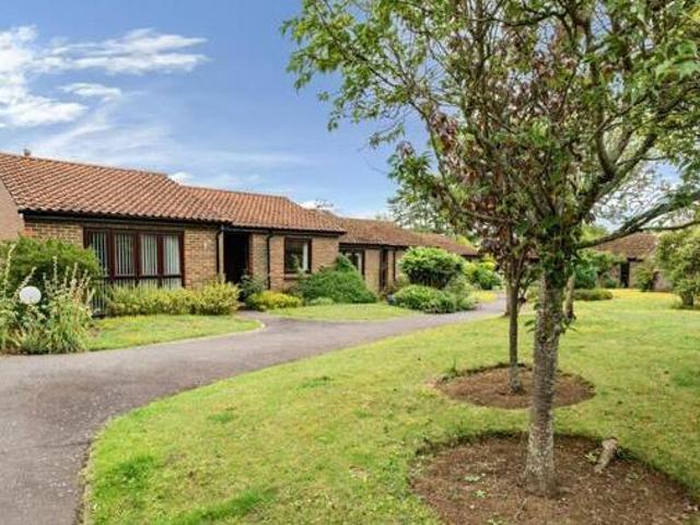 House for sale in Surrey, England