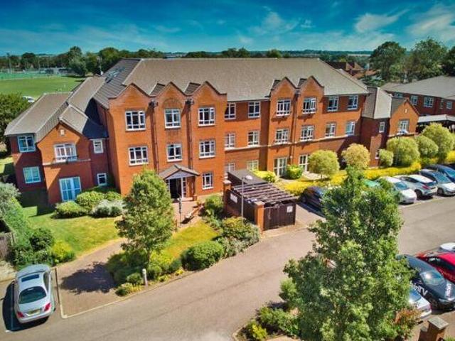 House for sale in King's Walden, Hertfordshire
