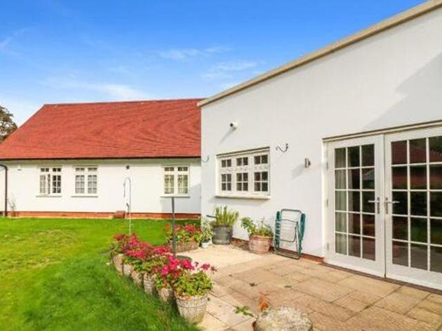 House for sale in Gerrards Cross, Denham