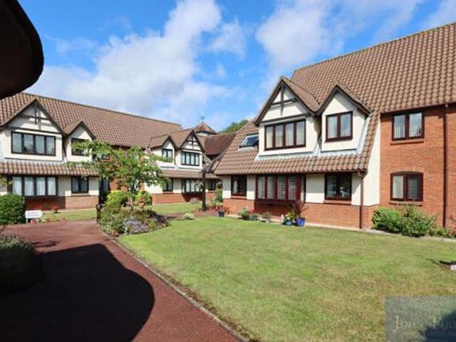 House for sale in Great Baddow, Chelmsford