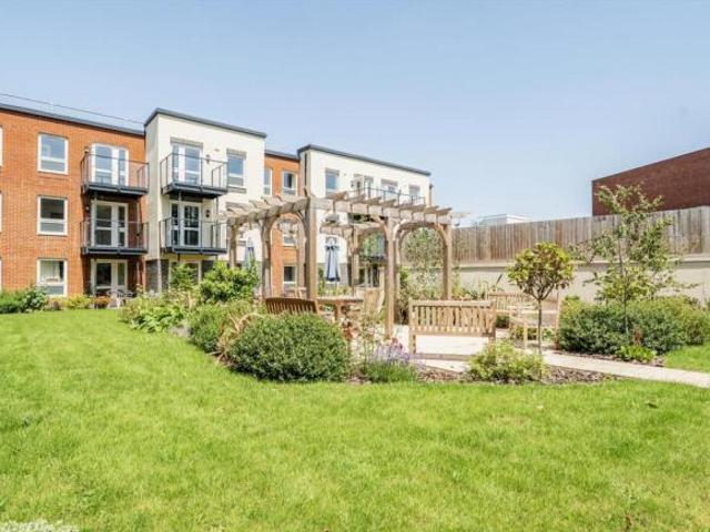 House for sale in Kings Heath, Wake Green