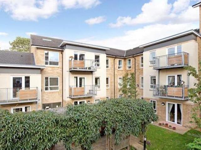 House for sale in Ben Rhydding, Bradford