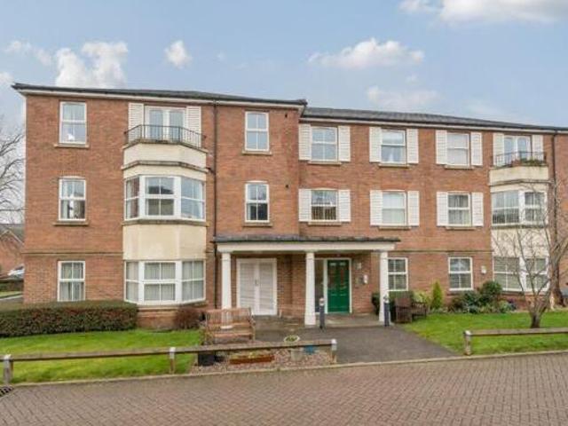 House for sale in Rugby, Warwickshire
