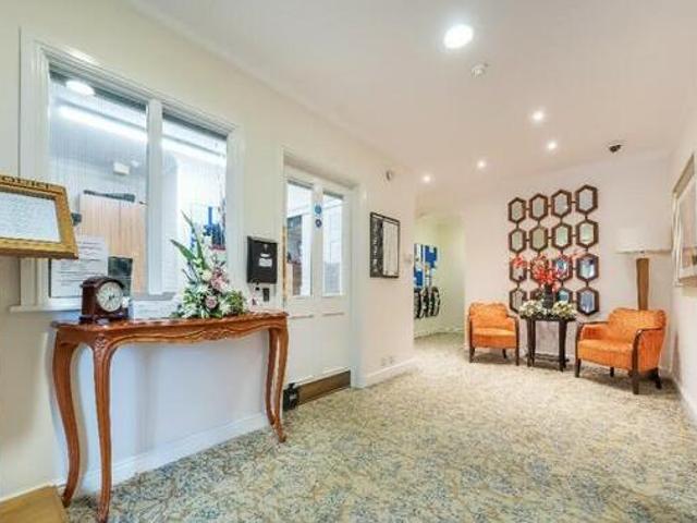 House for sale in Brayford, Lincolnshire