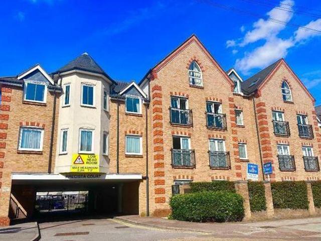 House for sale in Orpington, Greater London