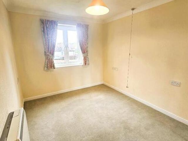 House for sale in Goldthorn Hill, West Midlands