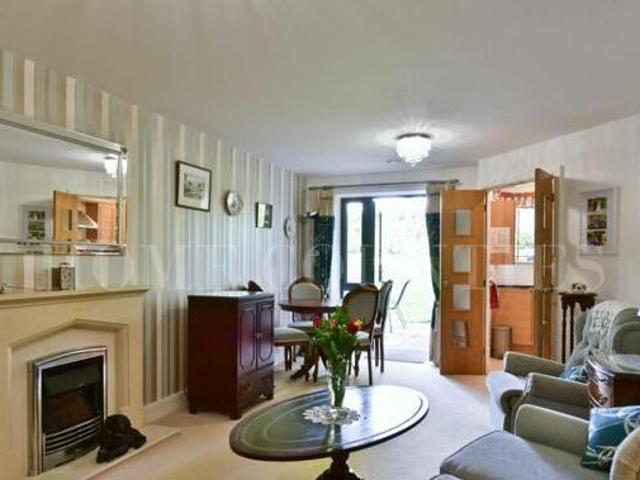 House for sale in Potters Bar, Isle Of Man