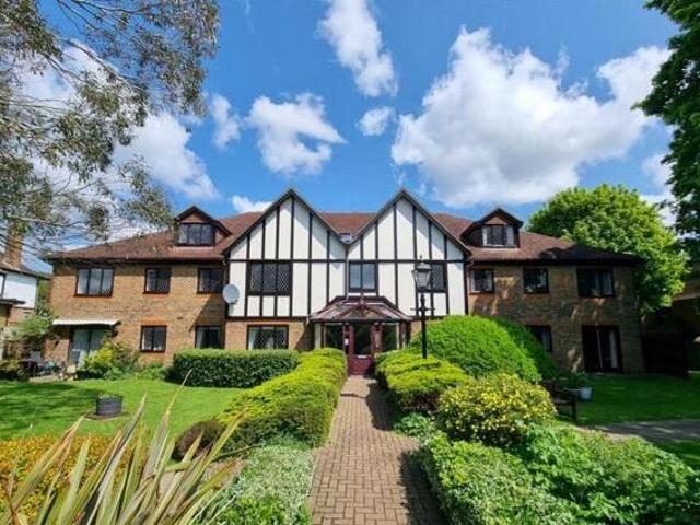 House for sale in Reigate, Reigate and Banstead