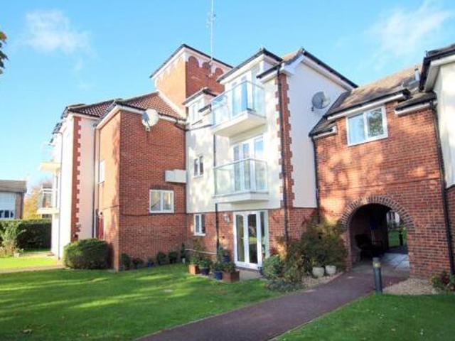 House for sale in Surrey
