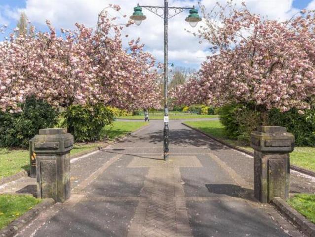 House for sale in Old Trafford, Trafford Park