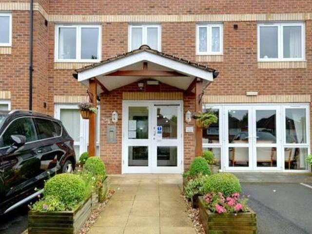 House for sale in Elmdon, West Midlands