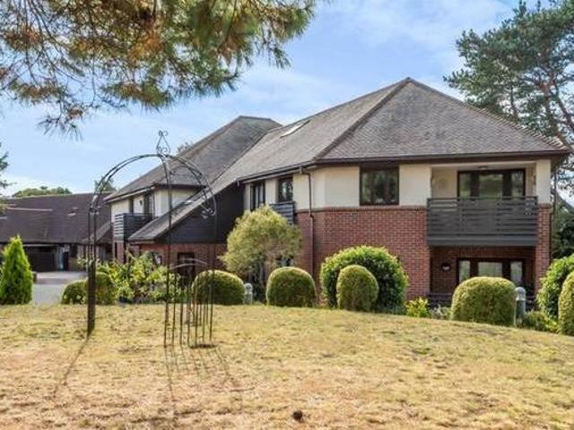 House for sale in West Sussex