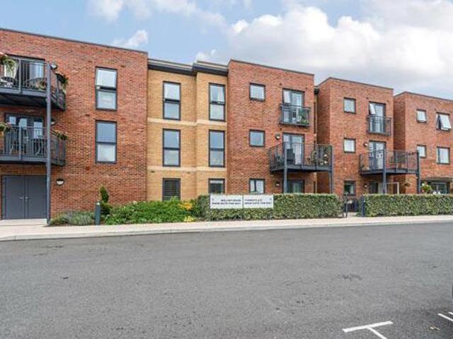 House for sale in Thatcham, West Berkshire