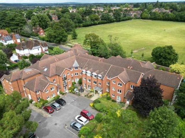 House for sale in Reading