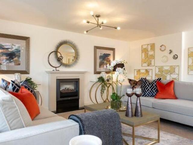 House for sale in Warwick, Warwickshire