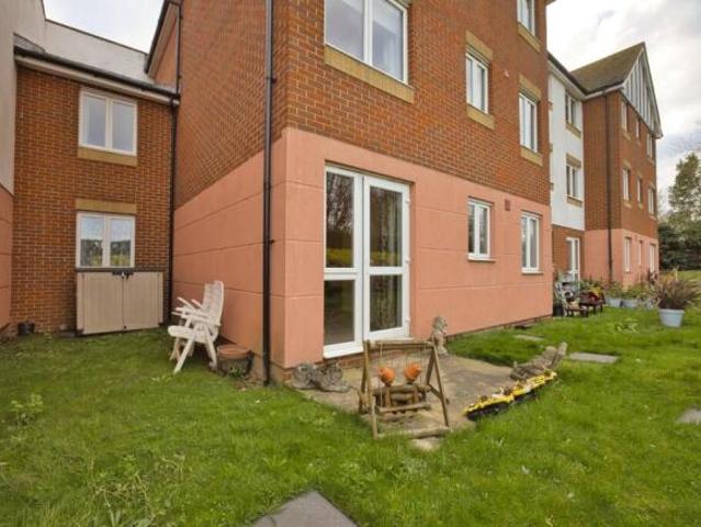 House for sale in Acol, Kent