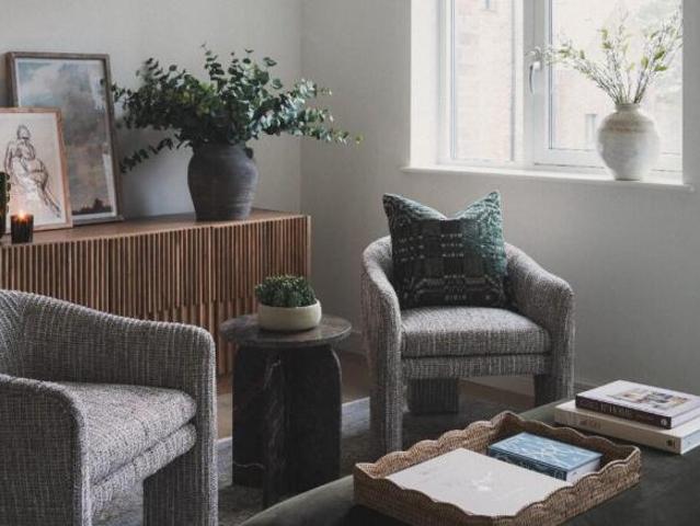 House for sale in The Butts, Kent