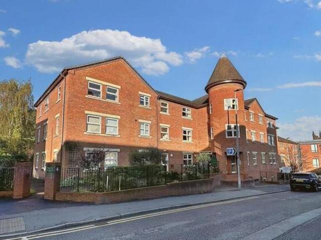 House for sale in Wilmslow Park, Wilmslow