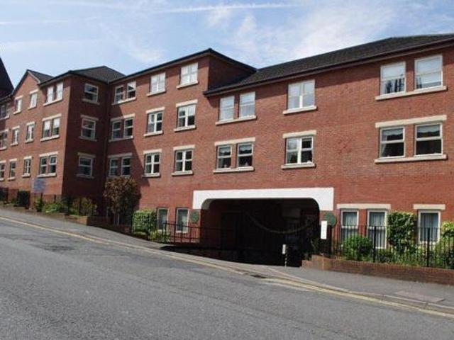 House for sale in Wilmslow Park, Wilmslow