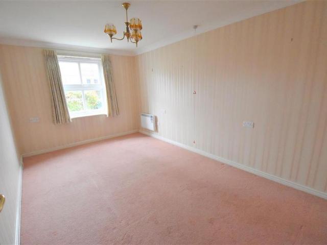 House for rent in Stroud Green, Barling
