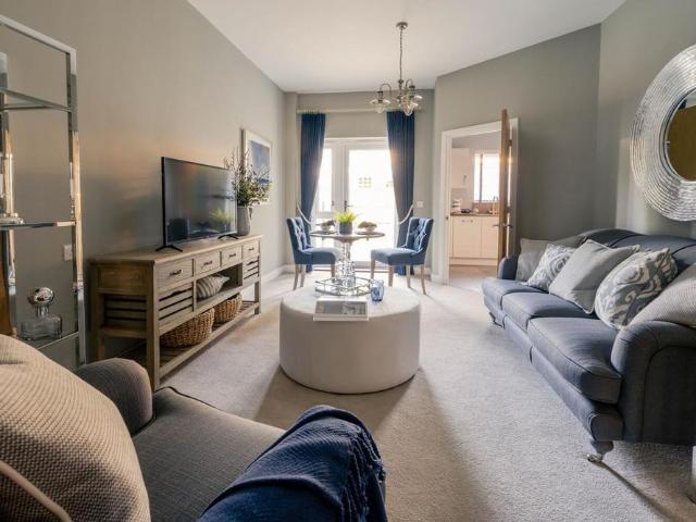House for rent in Blackhills, Surrey