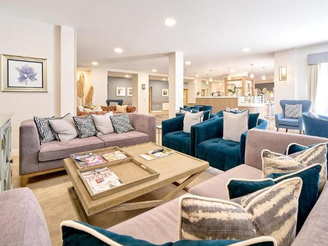 House for rent in Blackhills, Surrey
