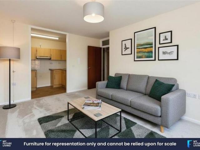 House for rent in Wotton, Gloucester