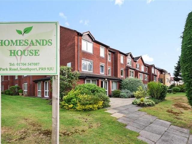 House for rent in Meols Cop, Southport