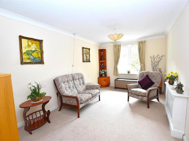 House for rent in Stroud Green, Rochford