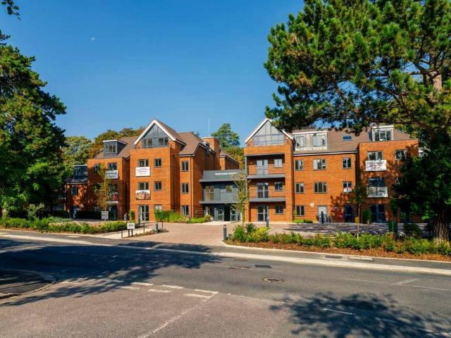 House for rent in London Borough of Croydon, Purley