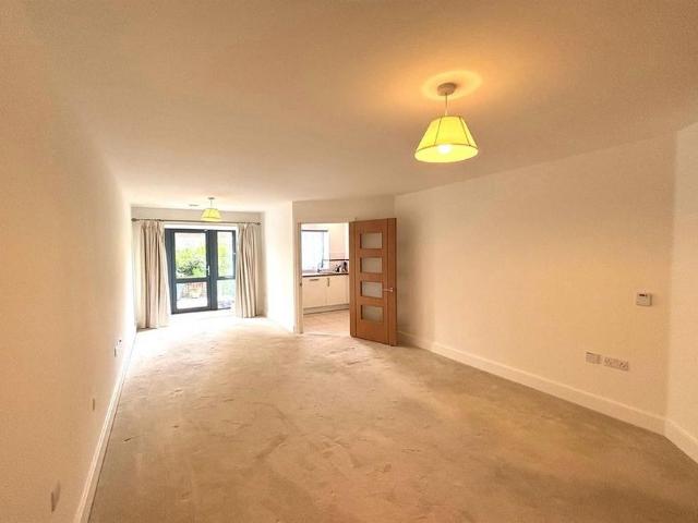 House for rent in Littlecote, West Sussex