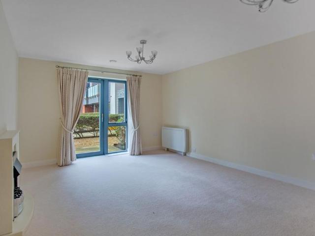 House for rent in Firepool, Rumwell
