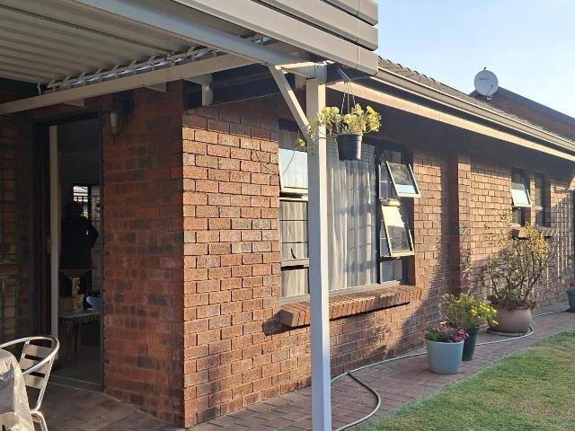 Property for sale in Waterkloof, Gauteng