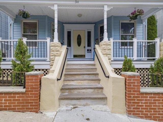 Condo for sale in Beachmont, Revere